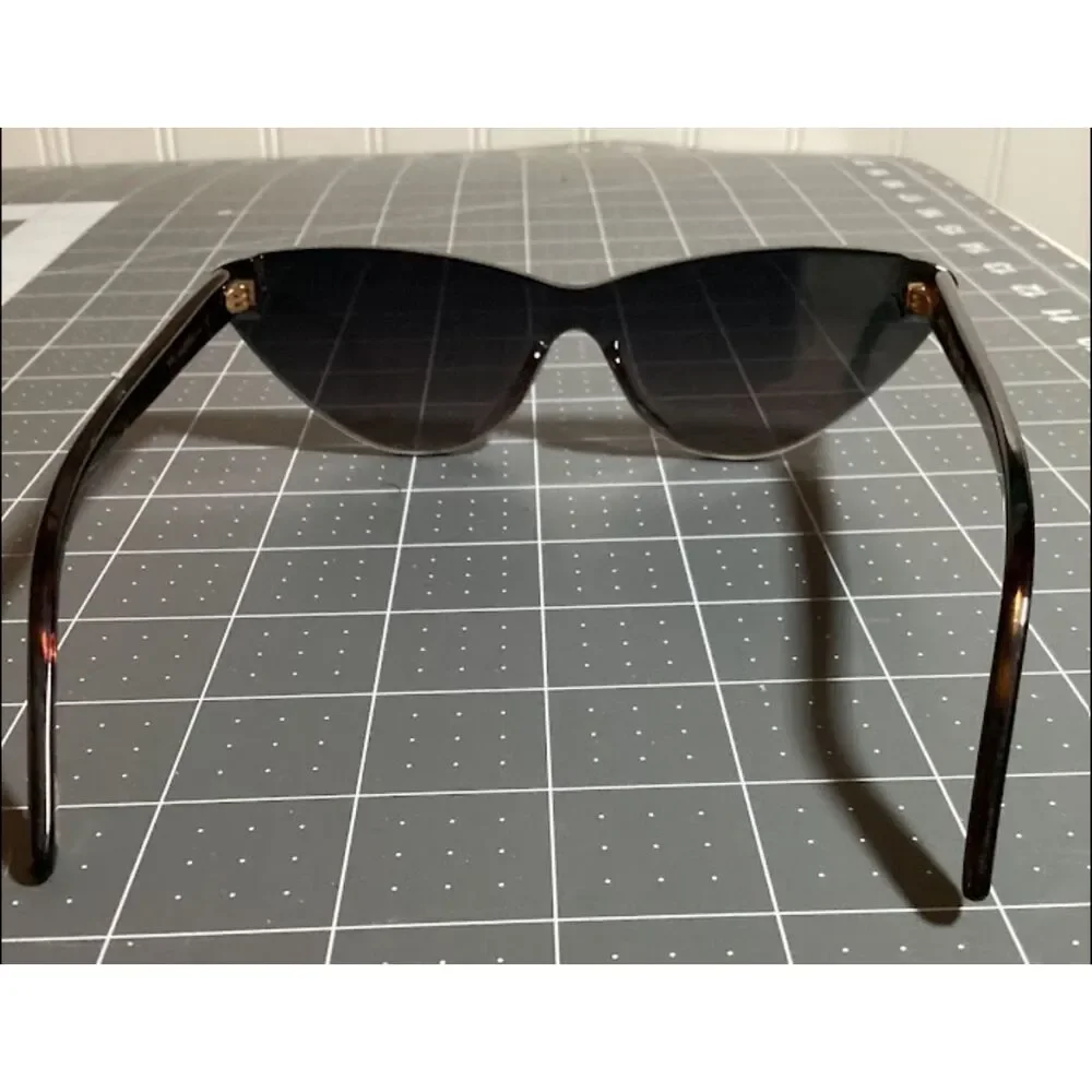 Diff Sunglasses